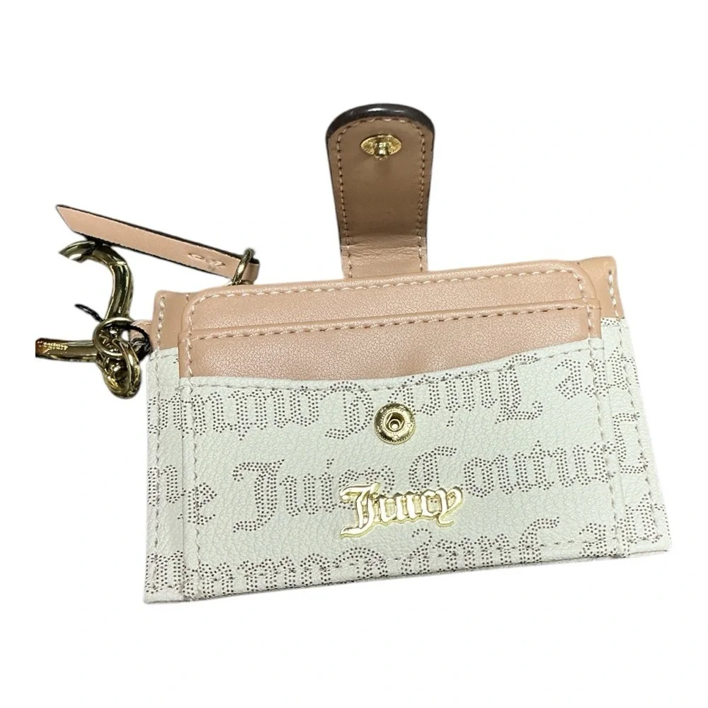 Juicy Couture - NWT - Tan and Cream Card Holder with Key Fob